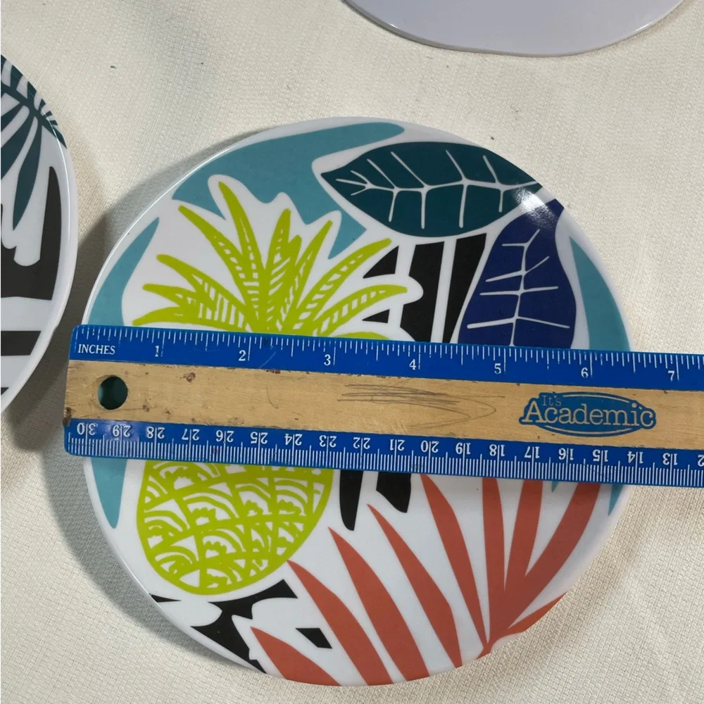 4 Tucan‎ Pineapple Tropical Melamine Plates 6.5”